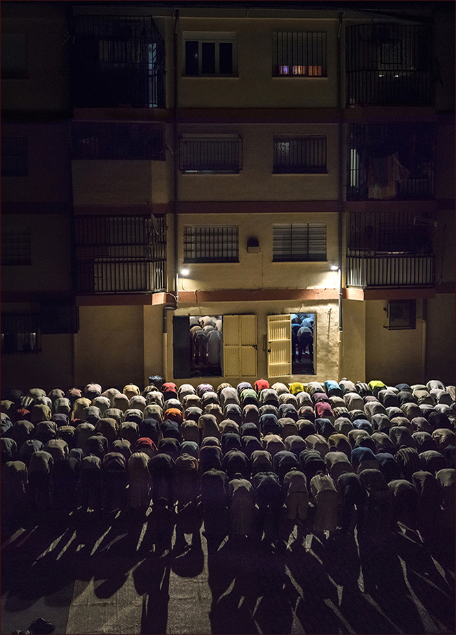 Almeria, Spain. Ramadan night./ Noche de Ramadán.